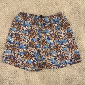 Patagonia Baggies Longs - 7" inseam. Size L.